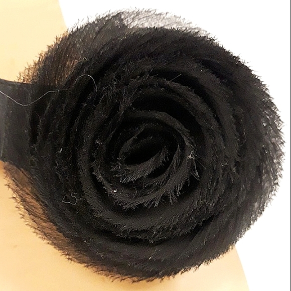 NINE WEST Chiffon Rose Thong Slides NEW! - Picture 5 of 6